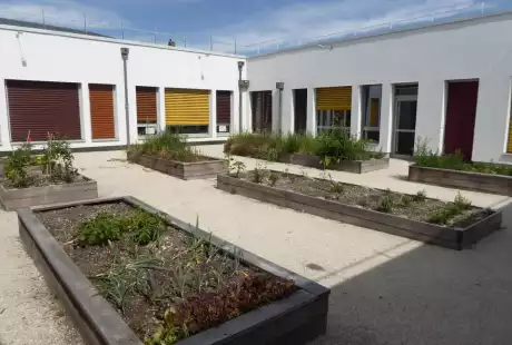 Savart Paysage – Reims – groupe scolaire Dauphinot - urbaniste paysagiste – biodiversité - développement durable – jardins d’application